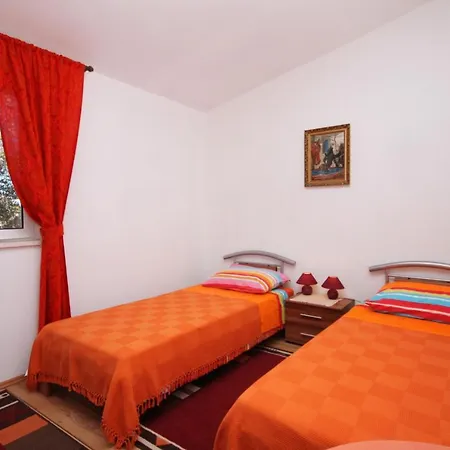 By The Sea Brna, Korcula - 9231